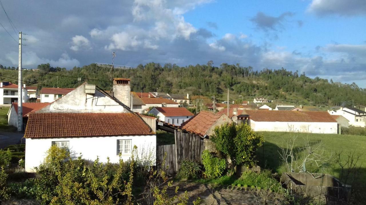 Charming Country House Ourem Luaran gambar